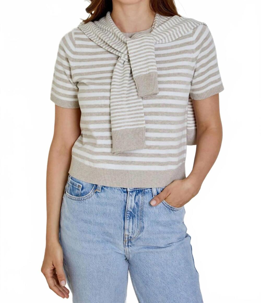 NEW DH NEW YORK sweater knit t-shirt with removable scarf in beige/white stripe